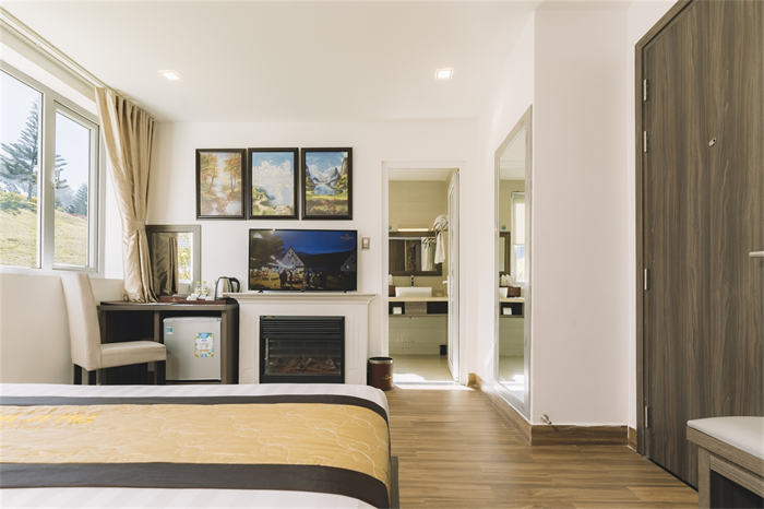 Superior Room